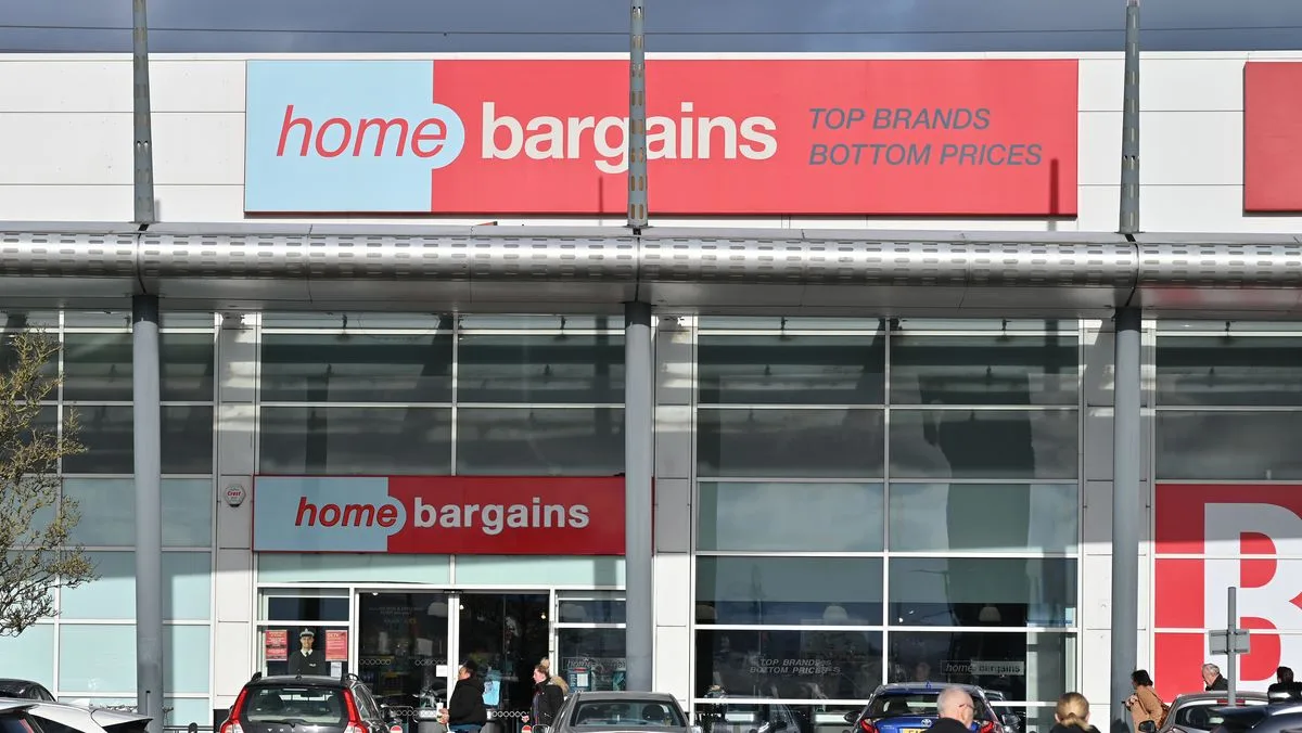 Home Bargains Slashes Nadiya Hussain's Cookware Set to £25
