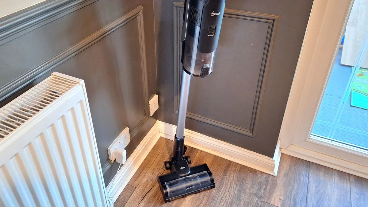 Hoover Turbo Sense HF6 Review: Powerful Cordless Vacuum Tested