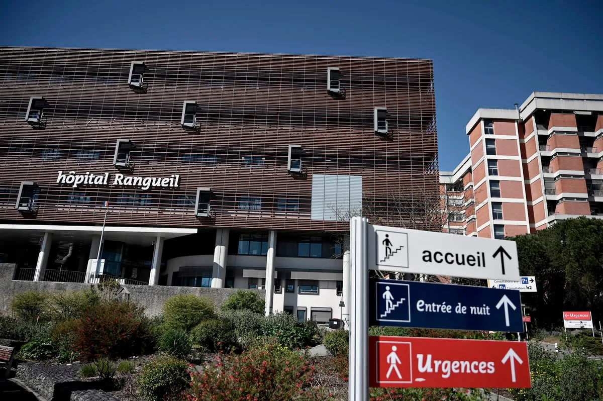 Hospital Evacuated Over WWI Shell in Patient's Rectum