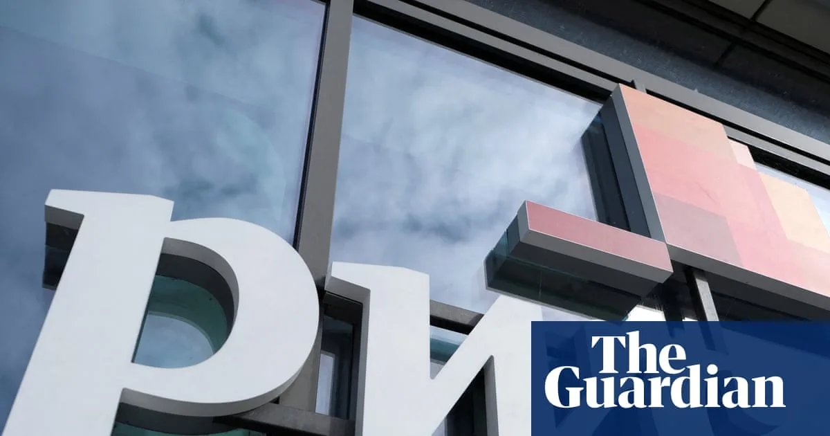 Australian Government Spends Nearly $1bn on Consultants Despite Pledge to Cut Back