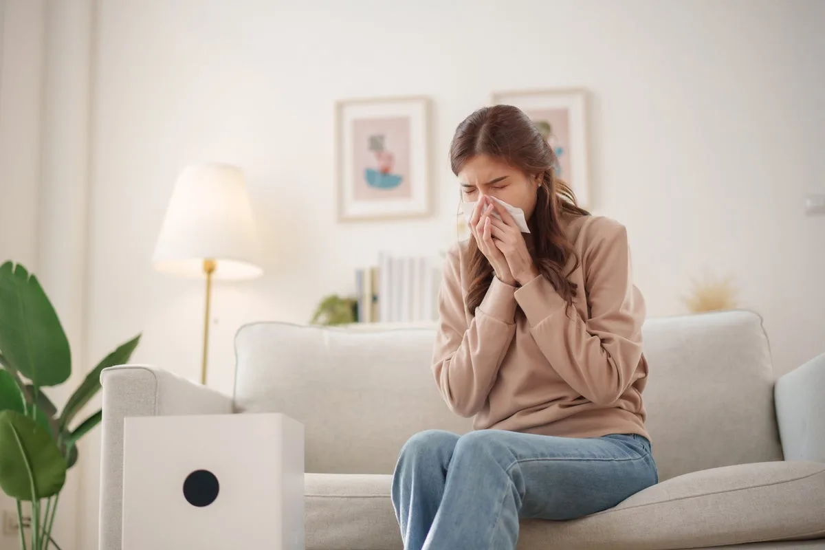 How to Pollen-Proof Your Home and Stop Sneezing This Spring