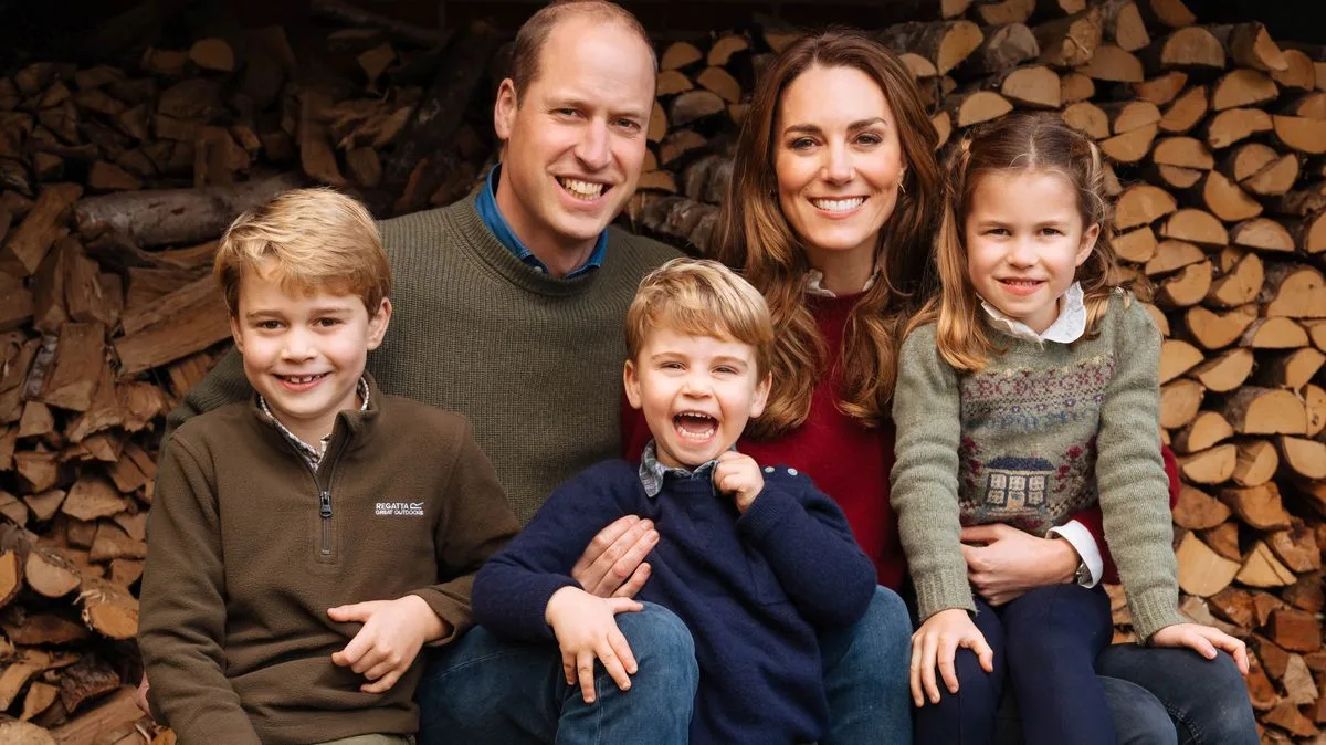 How William and Kate Are Preparing Prince George for the Throne