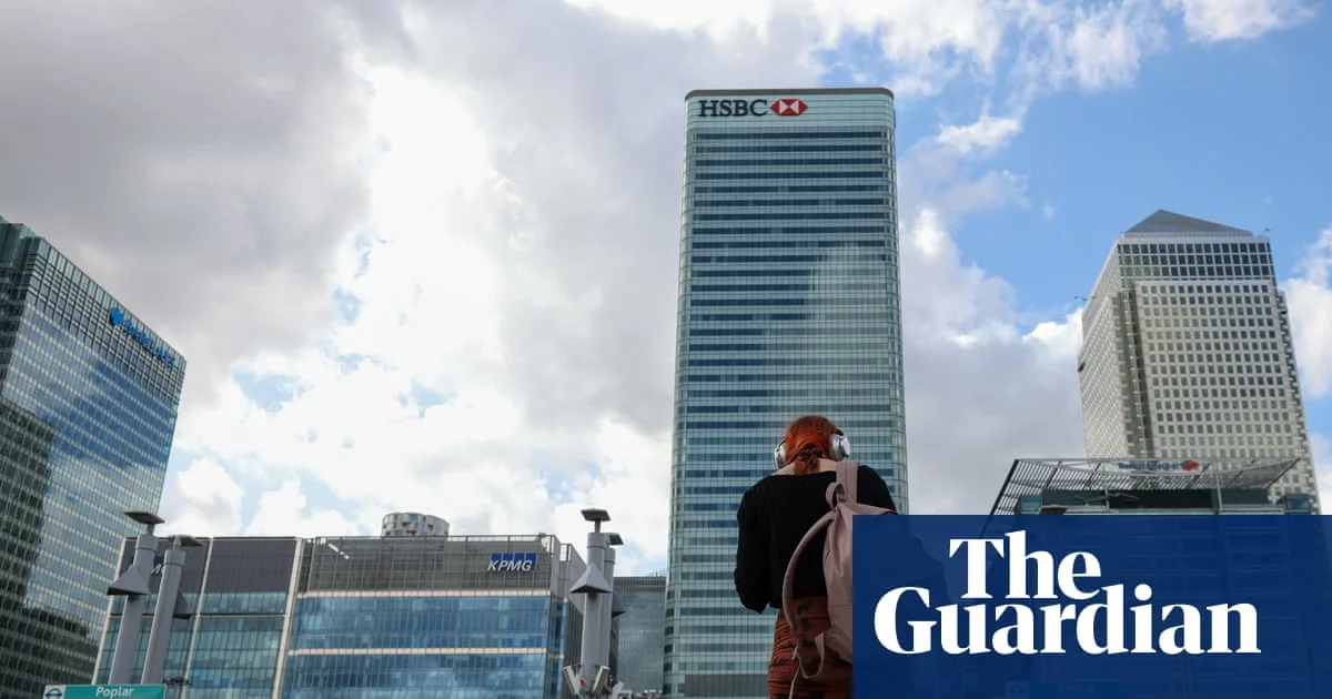 HSBC and Barclays Face Fossil Fuel Shareholder Revolt