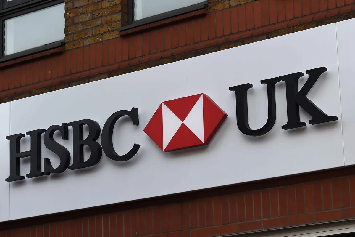 HSBC UK Offers Up to £750 Cashback for New Premier Account Switchers