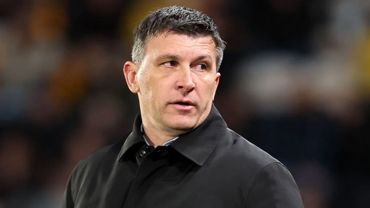 Hull Boss Banned From Lap Of Honour On Final Day
