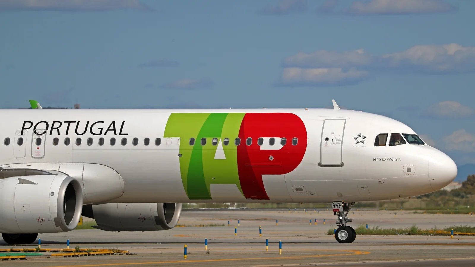 IAG Emerges as Frontrunner in TAP Sale, Eyeing European Consolidation