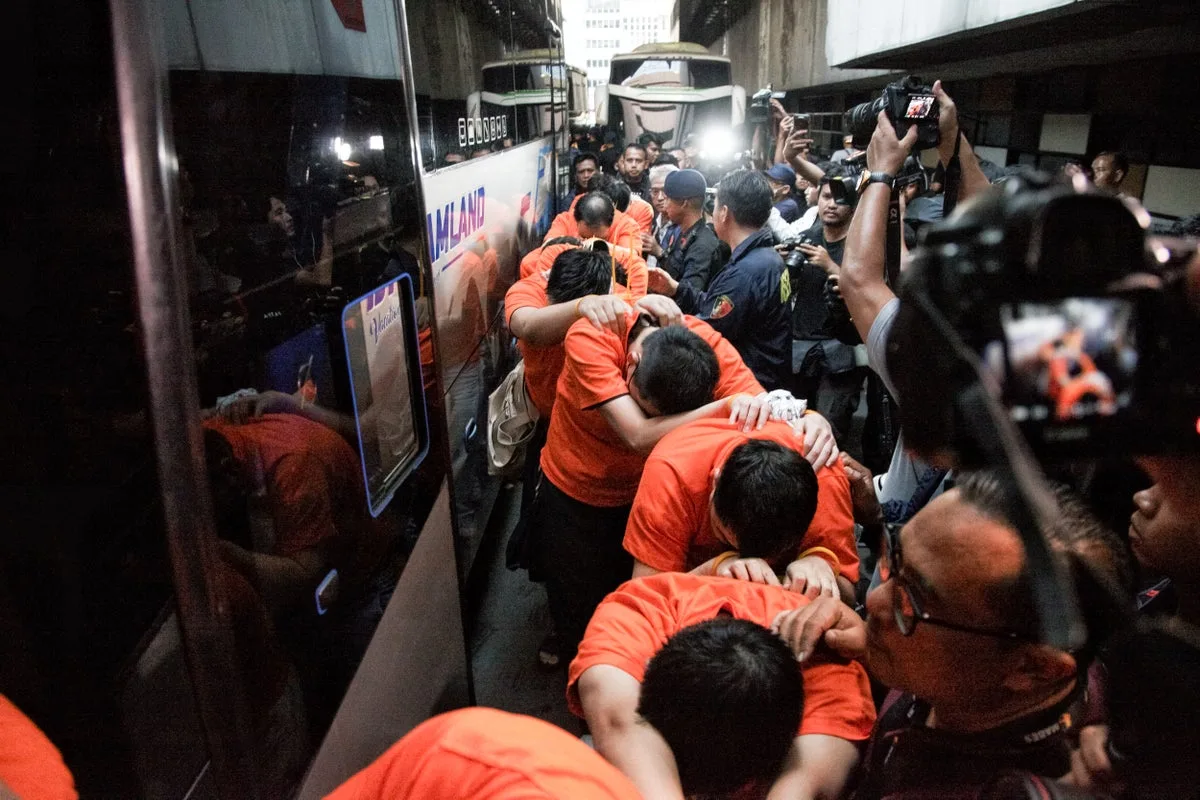 Indonesia Arrests 321 Foreigners in Major Online Gambling Raid