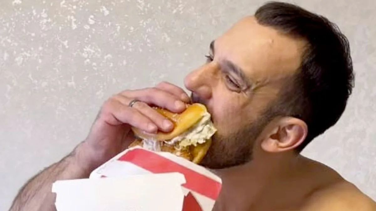 Influencer Dies After 10,000 Calorie Junk Food Challenge