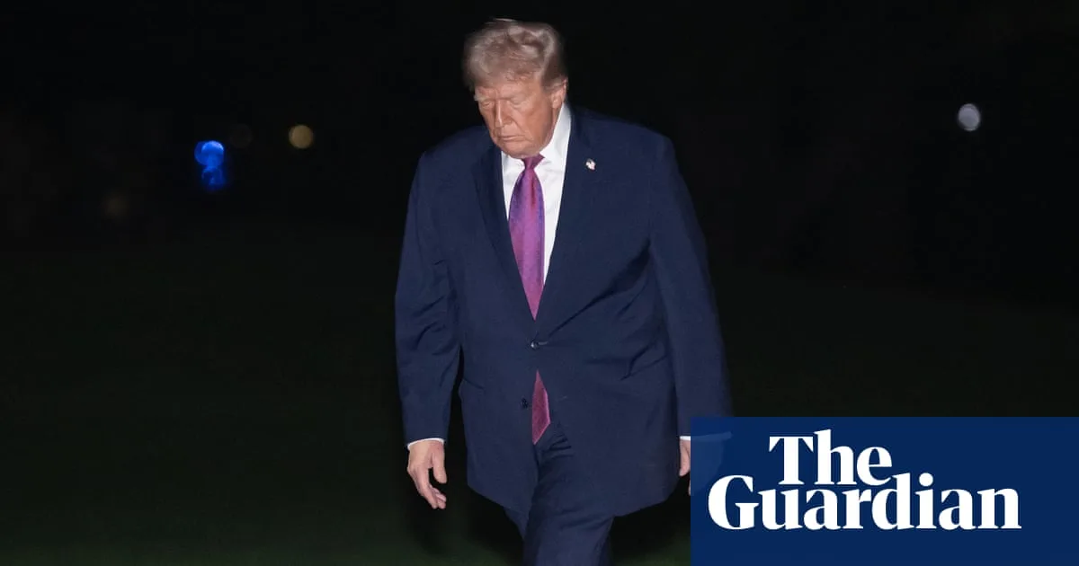 Trump Approval Slips as Polls Show Warning Signs for Republicans Ahead of Midterms