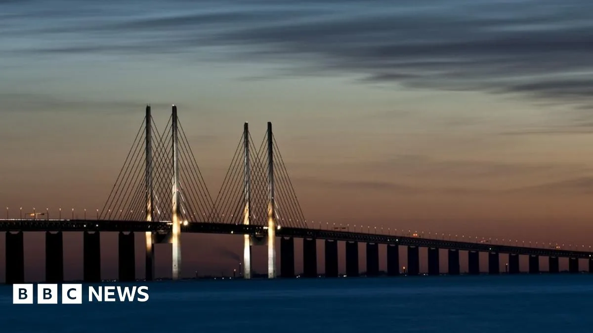 Inside the Øresund Bridge: The Link That Vanishes
