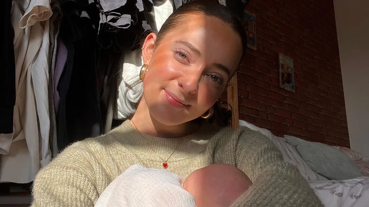 Student's Knee Mistaken for Baby in Optical Illusion