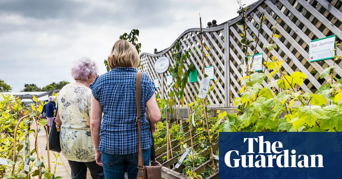 Public Urged to Grow Unusual Plants to Safeguard Diversity of UK Blooms