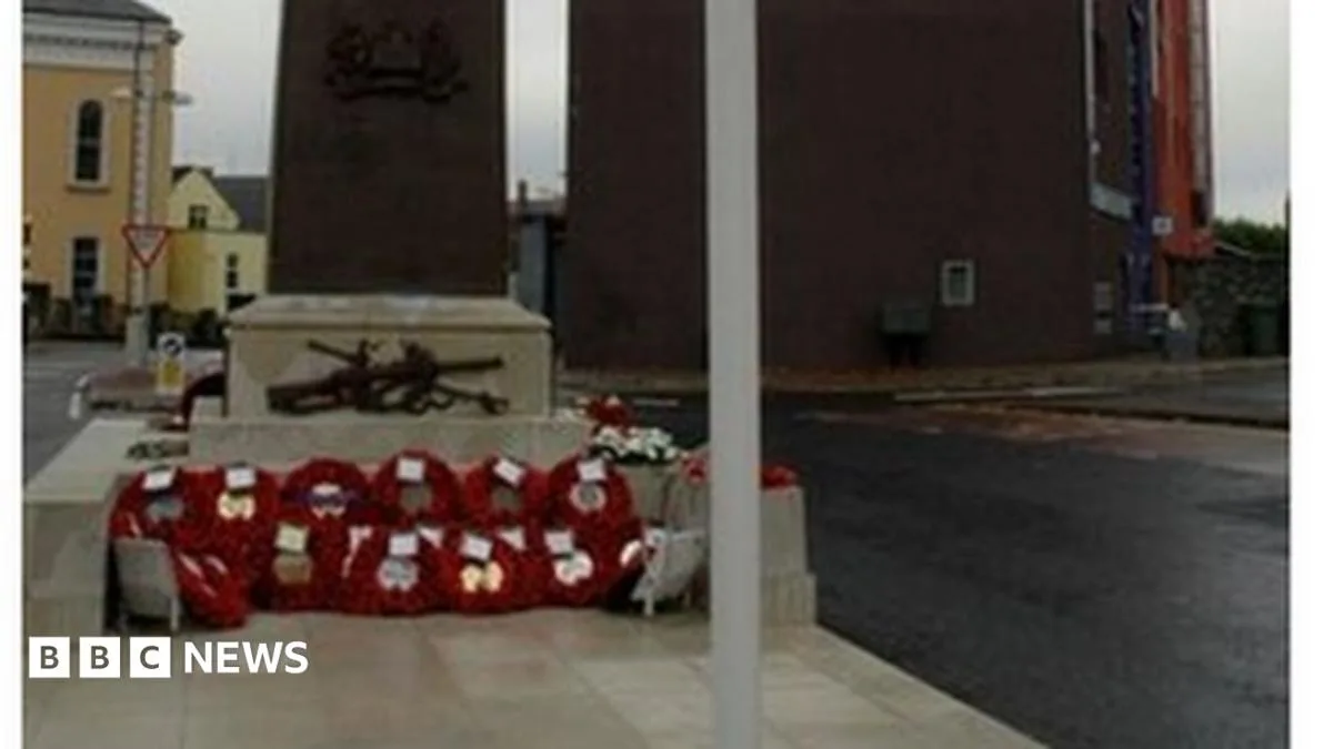 Enniskillen Bombing Survivors Urge McGuinness to Cooperate with Police