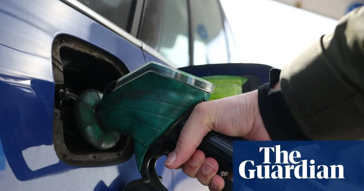 Iran Conflict Fuels UK Cost of Living Crisis Fears