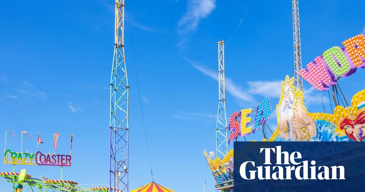 UK Holiday Bookings Drop as Iran War and Cost of Living Bite