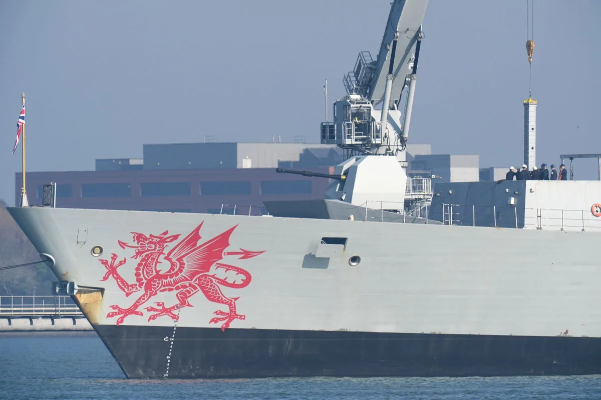 Iran Warns UK Against Sending Warships to Strait of Hormuz