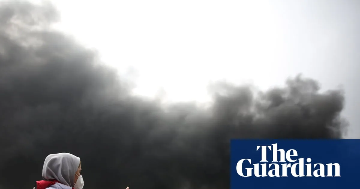 Black Rain and Pollution: Iran War Sparks Environmental Disaster