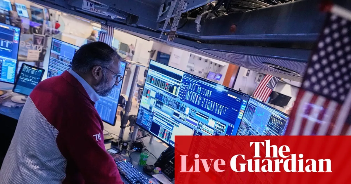 Stock Markets Tumble as US Economy Fears and AI Bubble Concerns Mount