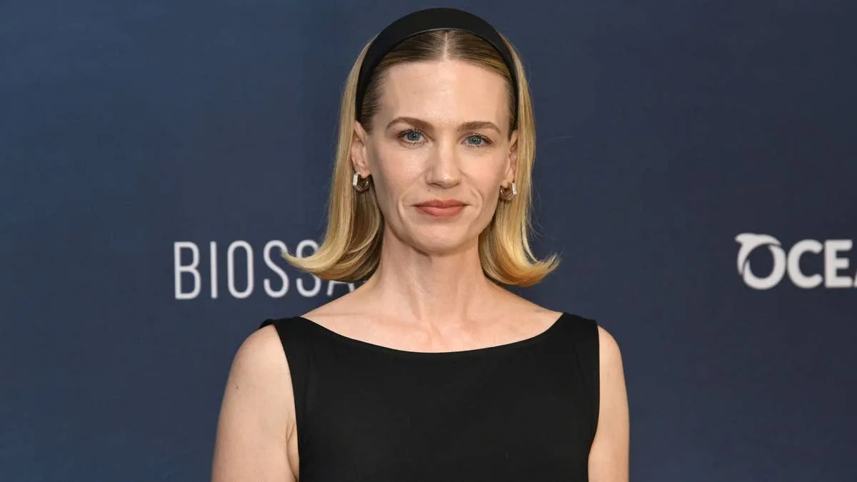 January Jones' 13-Year-Old Son Towers Over Her at Rare Red Carpet Appearance