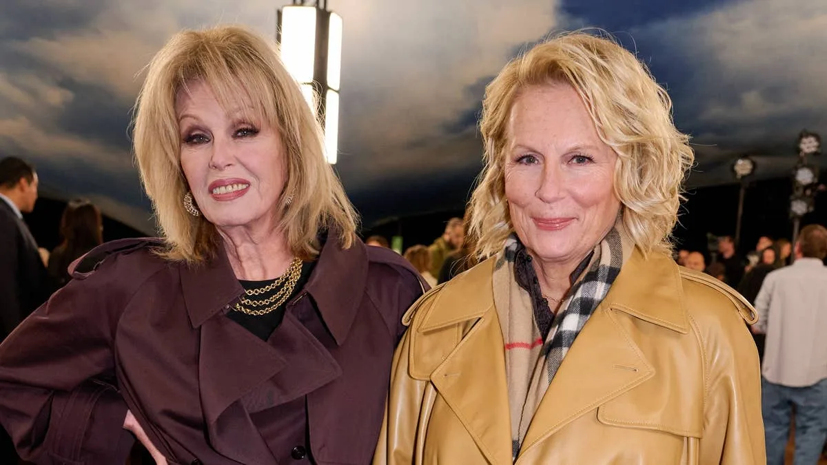 Absolutely Fabulous Stars Reunite at London Fashion Week