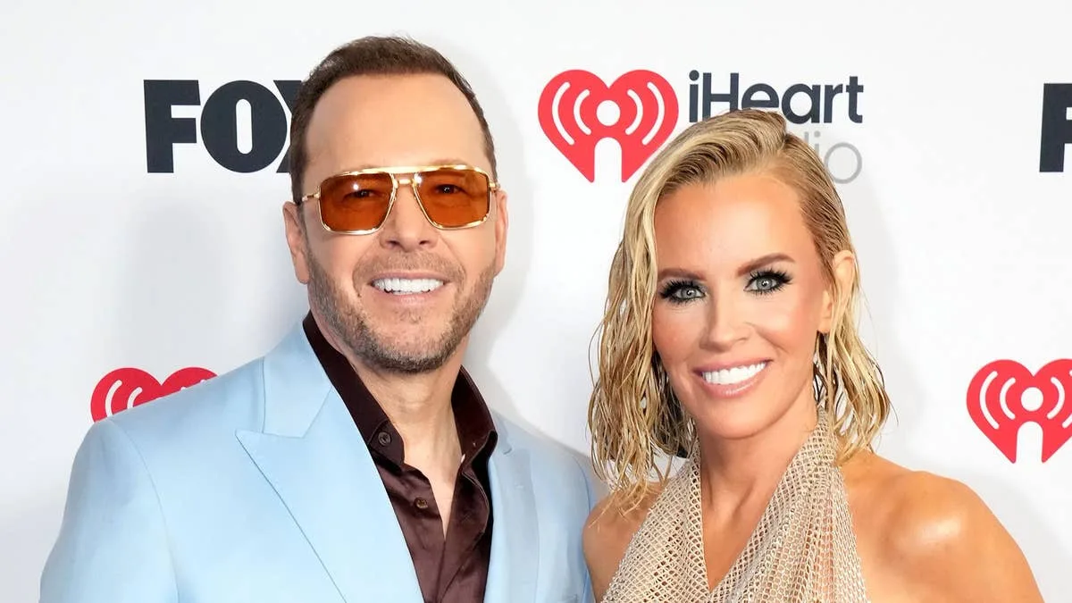 Jenny McCarthy Reveals Weight Loss Due to Nine Mouth Surgeries
