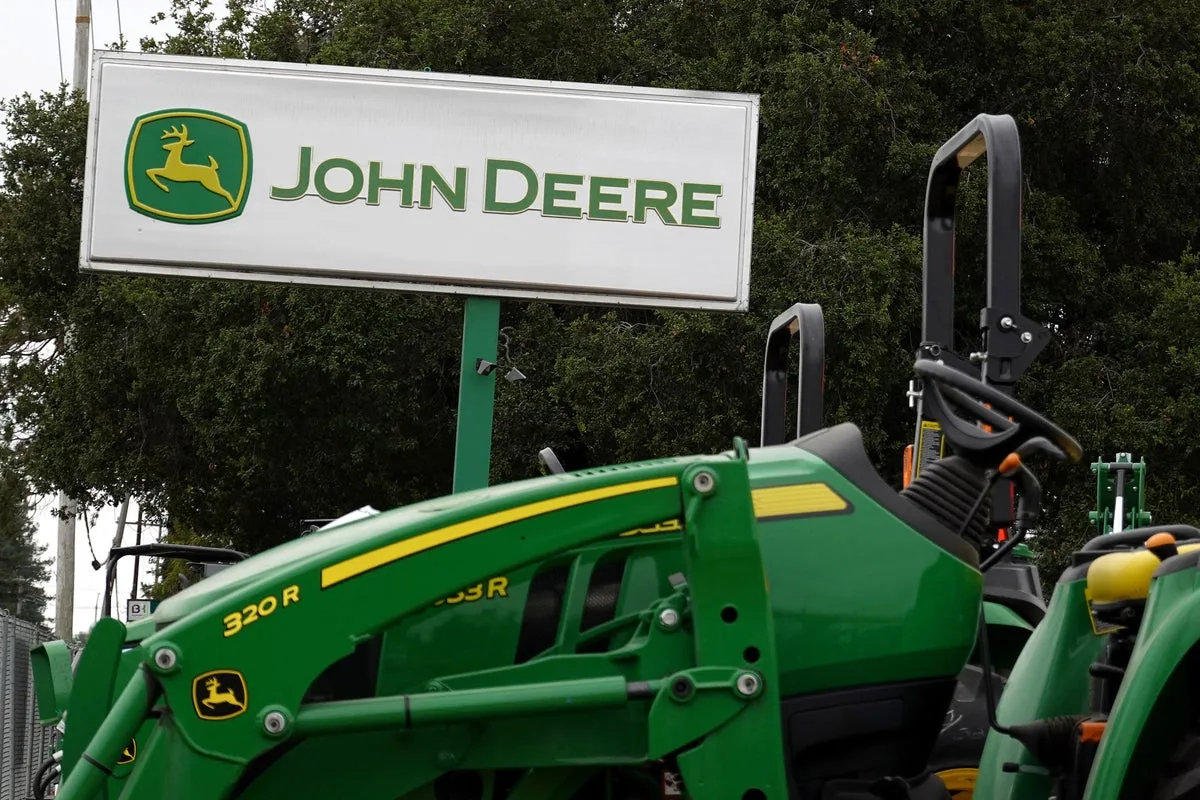 John Deere Warns of Tractor Price Hikes From US Tariffs