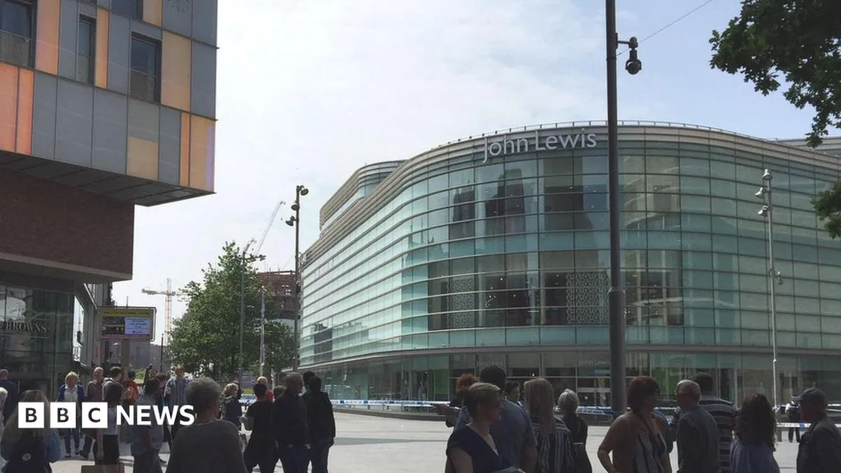 Faulty Security Tag Triggers Bomb Scare at John Lewis Liverpool