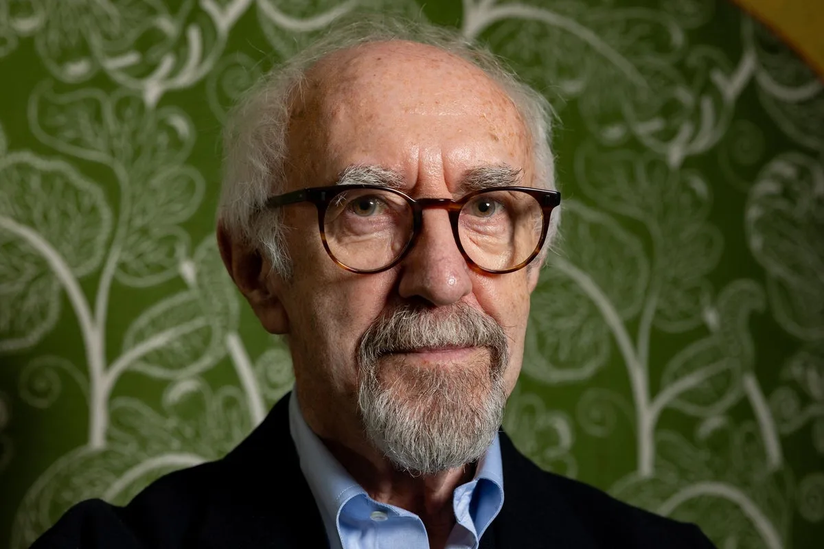 Jonathan Pryce on Age, Acting, and Falling Asleep During His Own Death Scene in Game of Thrones