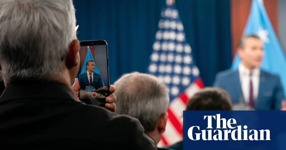 US Judge Blocks Pentagon Press Restrictions in Free Speech Ruling