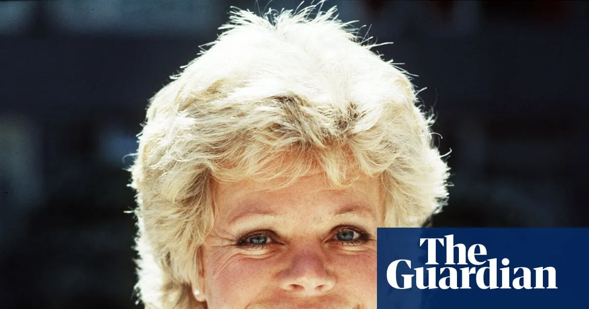 Judith Chalmers, Presenter of Wish You Were Here, Dies at 90