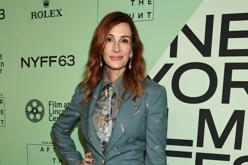 Julia Roberts: Hollywood remains male-dominated