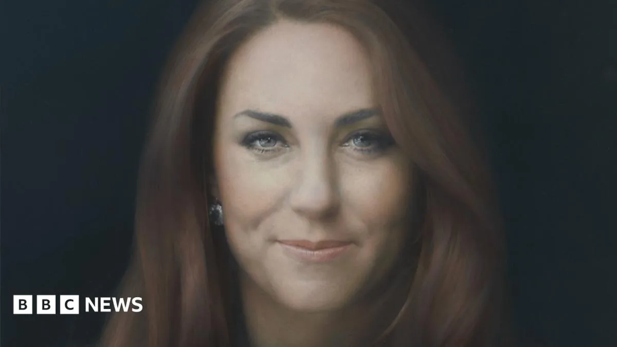 First Official Portrait of Kate Middleton Receives Mixed Reviews