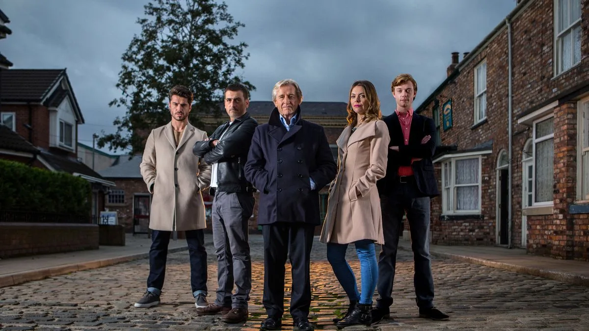 Ken Barlow Attacked By Son Daniel In Corrie Drama