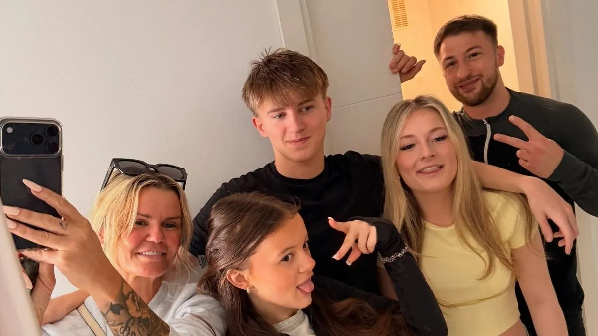 Kerry Katona Reveals Miscarriage Following TV Show Pregnancy