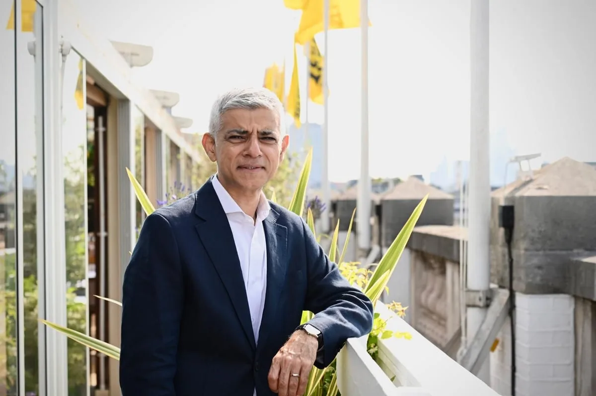 Khan Fast Tracks Oxford Street Pedestrianisation Plan