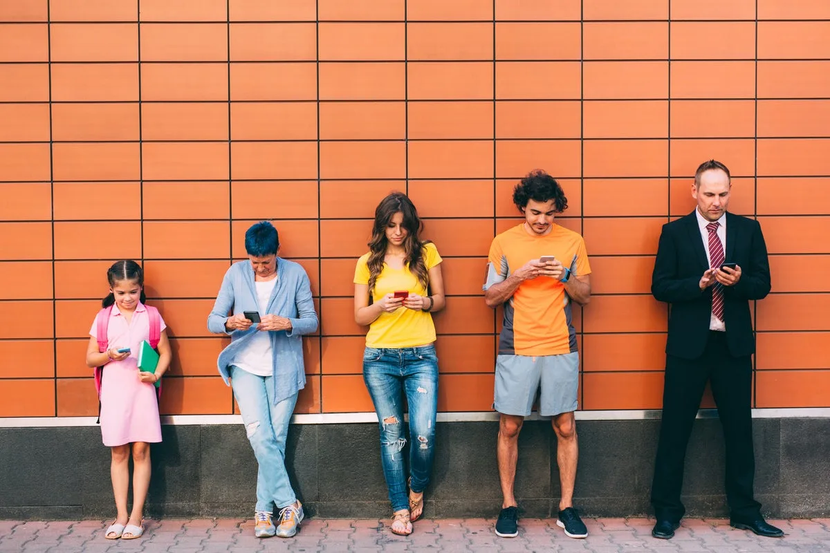 Schools urge parents to cut their own screen time to set example for children
