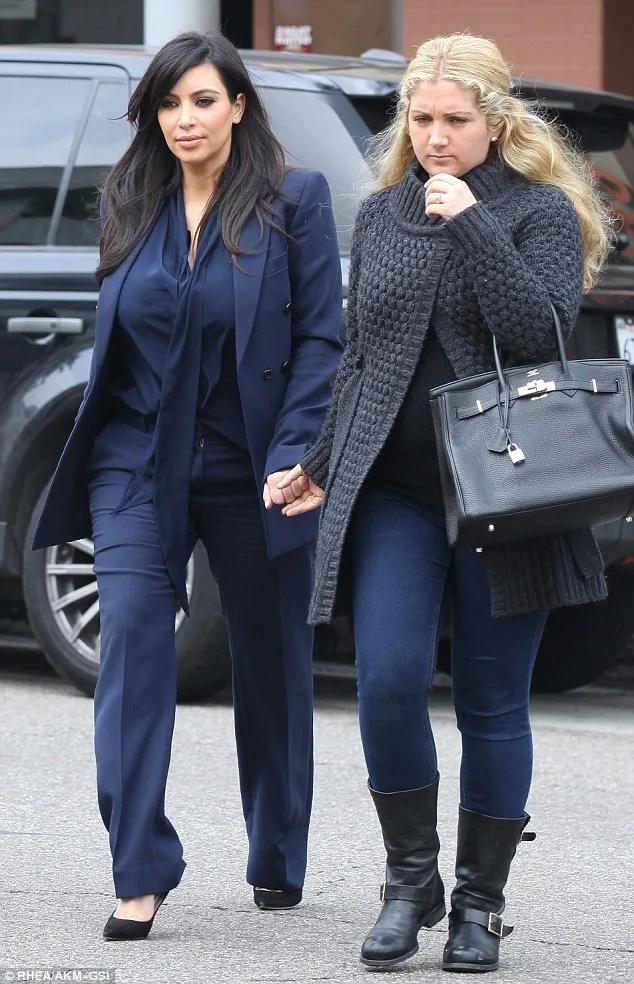 Kim Kardashian Shops for Lingerie During Maternity Wardrobe Hunt