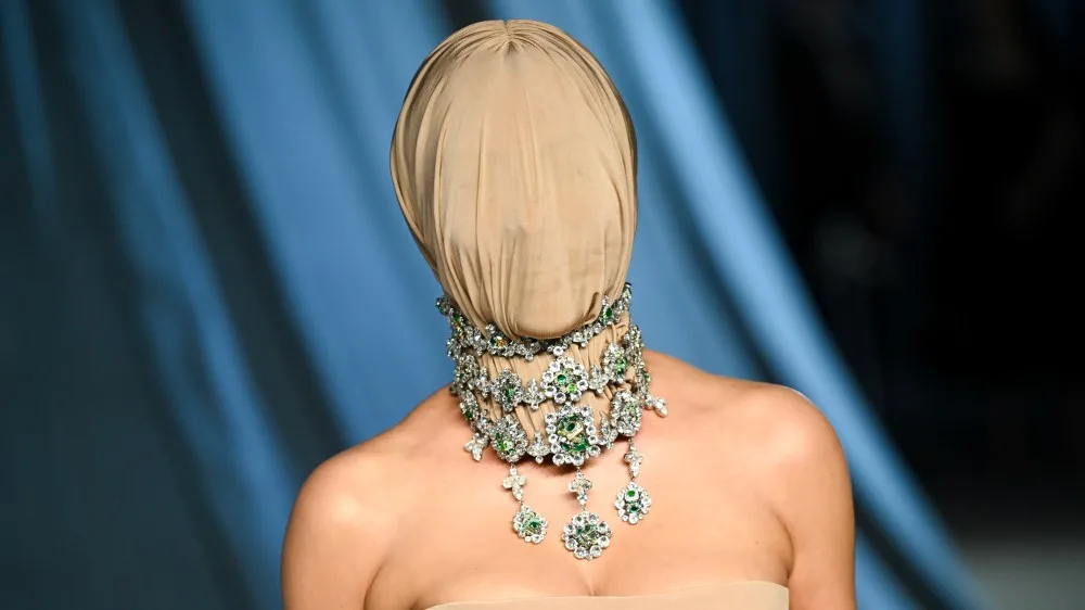 Kim Kardashian's Masked Gown Stuns at Academy Gala