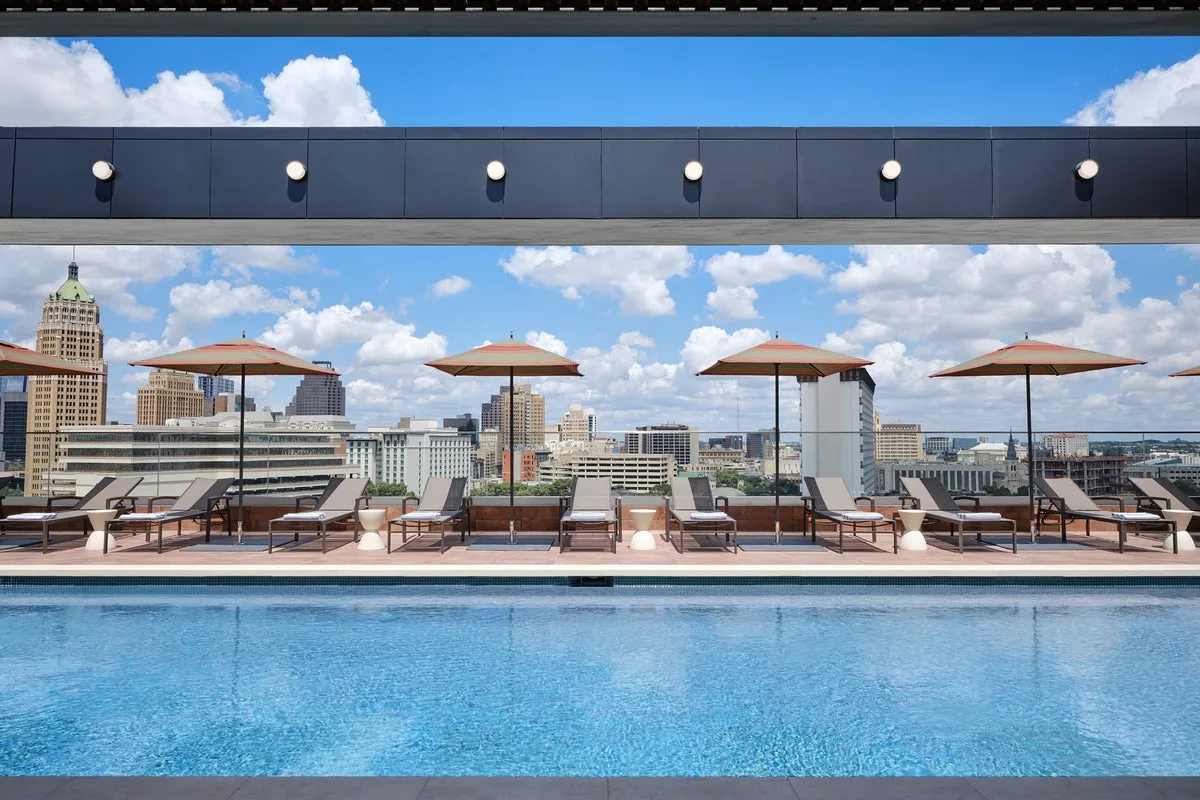 Kimpton Santo: A Chic San Antonio Stay with Rooftop Views