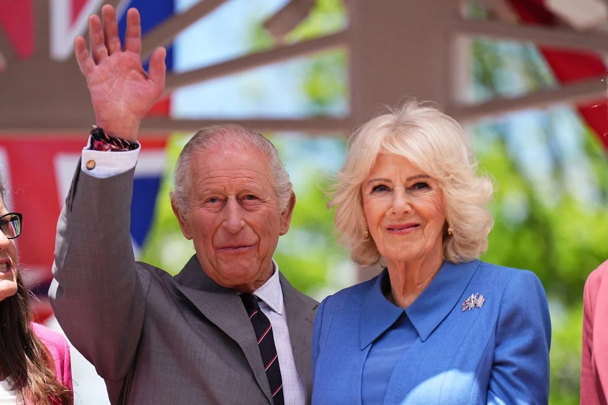 King and Queen join block party as US state visit ends