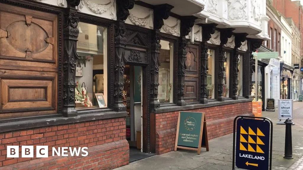 Lakeland to Close Four UK Stores, Cutting 40 Jobs