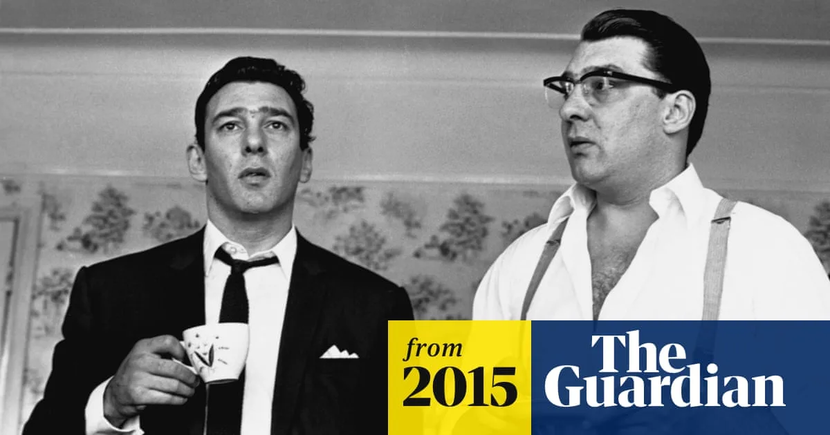 Ronnie Kray Dies in Hospital at 61