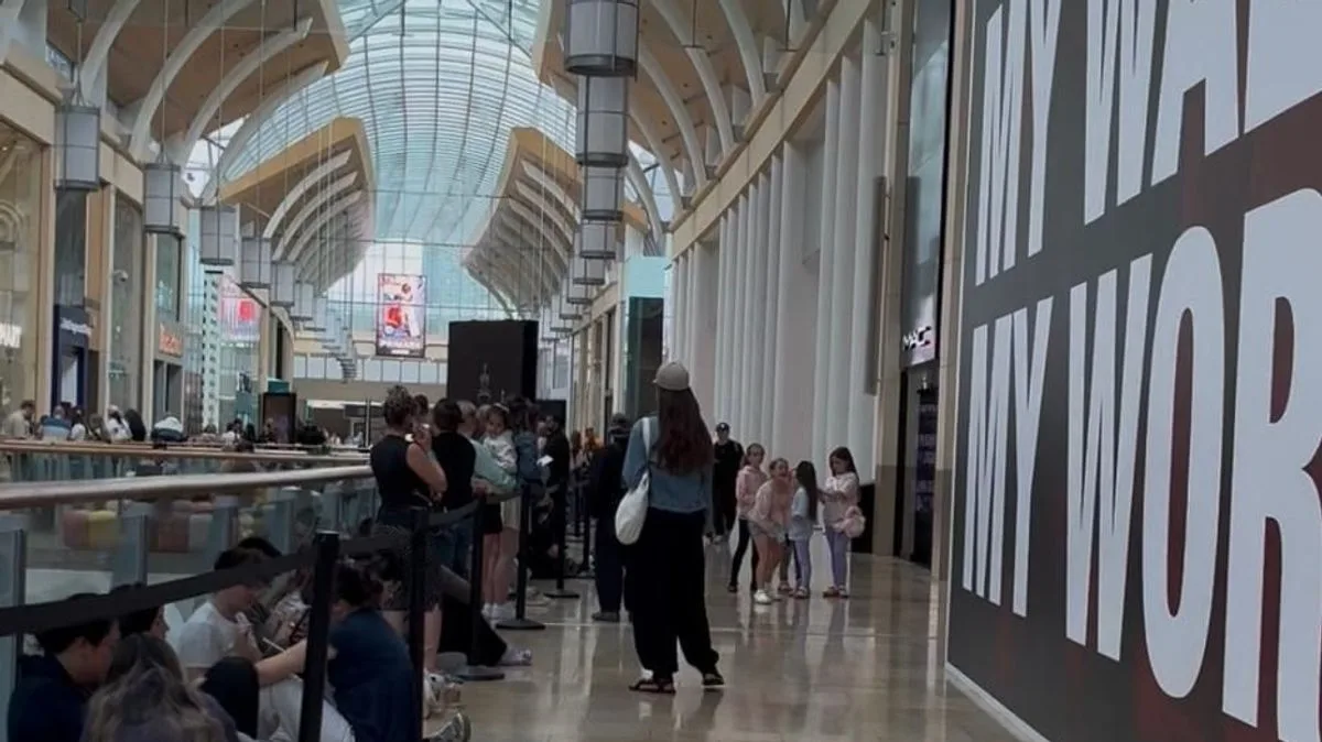 Pop Mart Opens First Welsh Store in Cardiff, Drawing Long Queues