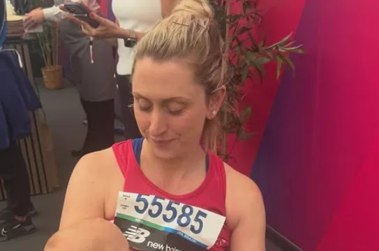 Laura Kenny Breastfeeds Baby After Completing London Marathon