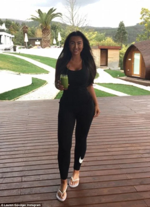 Lauren Goodger Faces Backlash Over 'Quick Fix' Juice Cleanse After Losing One Stone in 21 Days