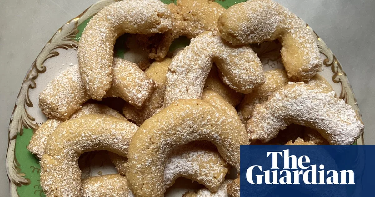 Rachel Roddy’s Cornmeal and Butter Biscuits: A Delicate Italian Treat