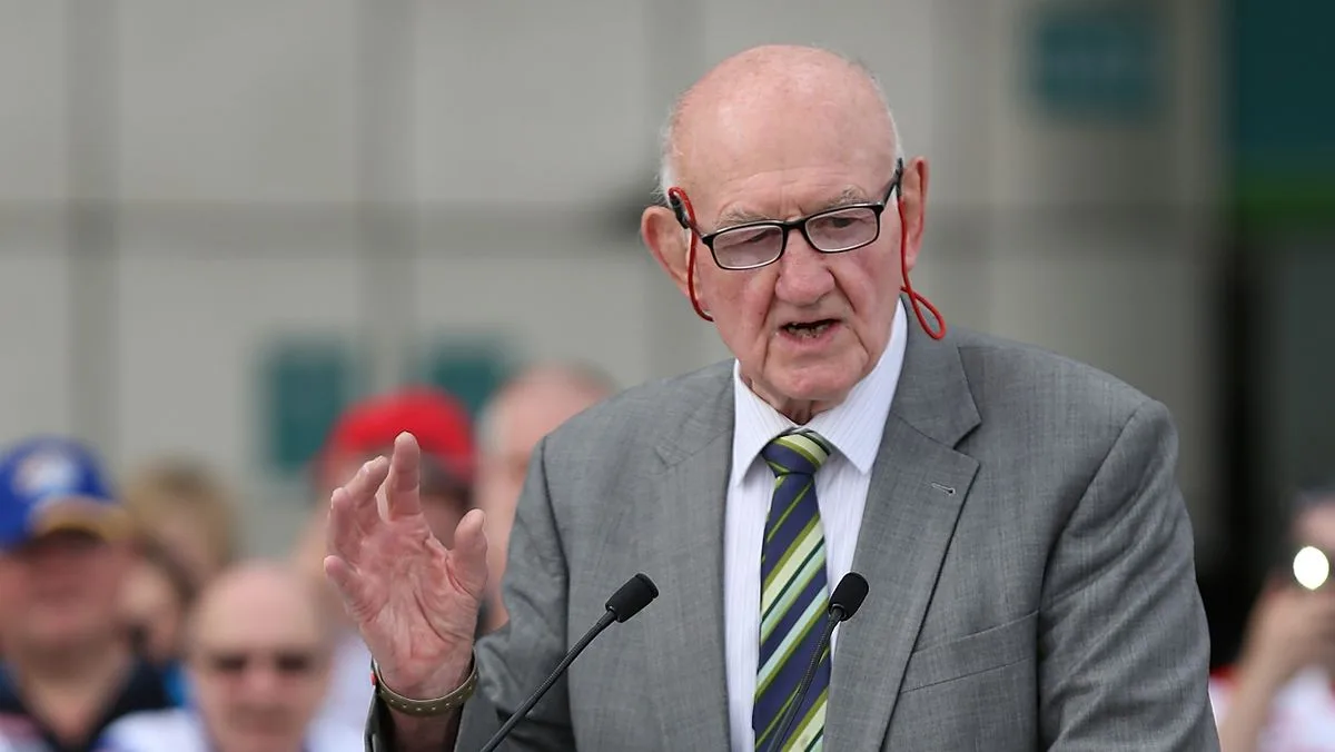 Legendary BBC Rugby League Commentator Ray French Dies at 85