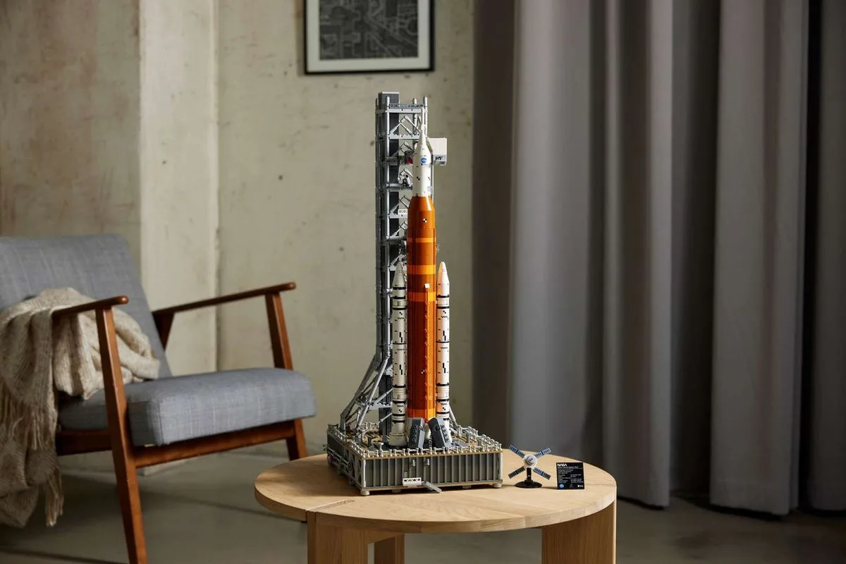 Lego Launches Nasa Artemis Space Launch System Replica