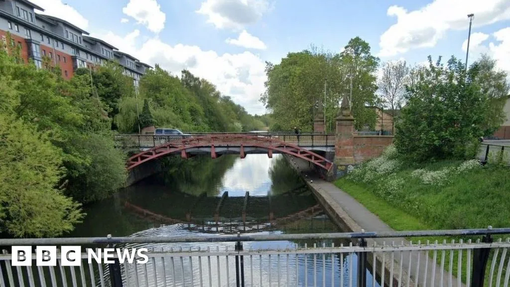 Leicester Canal Grenade Find Prompts Road Closure