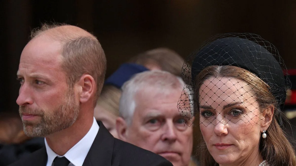 Lip Reader Reveals Kate's Four-Word Comment to William After Tense Andrew Exchange